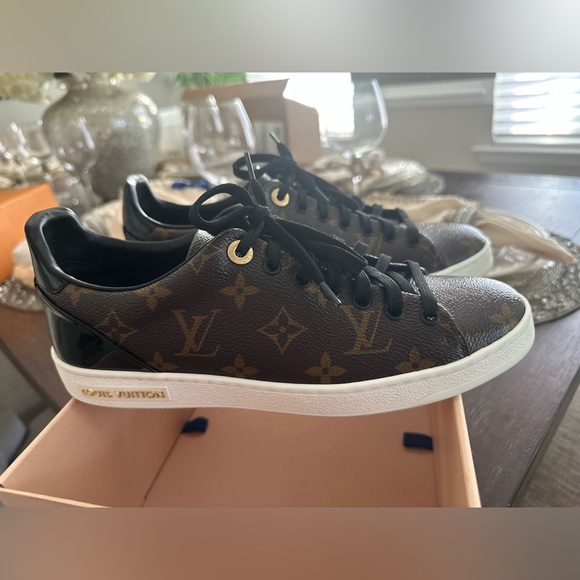 ** LIKE NEW ** 100% Authentic Louis Vuitton Frontrow Sneakers Size 8.5 Women’s - Picture 6 of 10